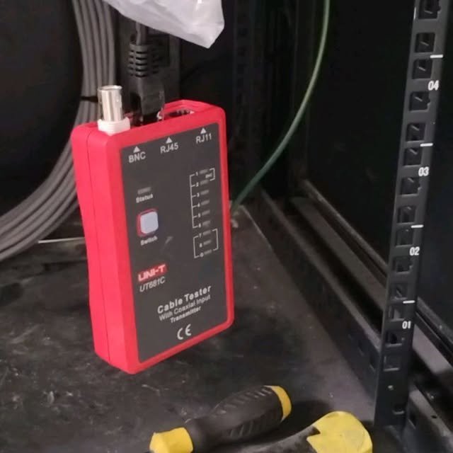 Montaje de tablero y central de detección de incendio